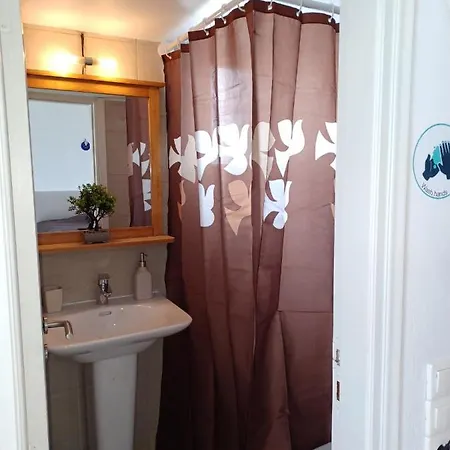 Top Apartment *